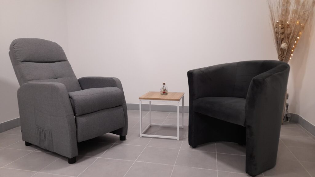 Fauteuil du cabinet de coaching mental à Tarbes